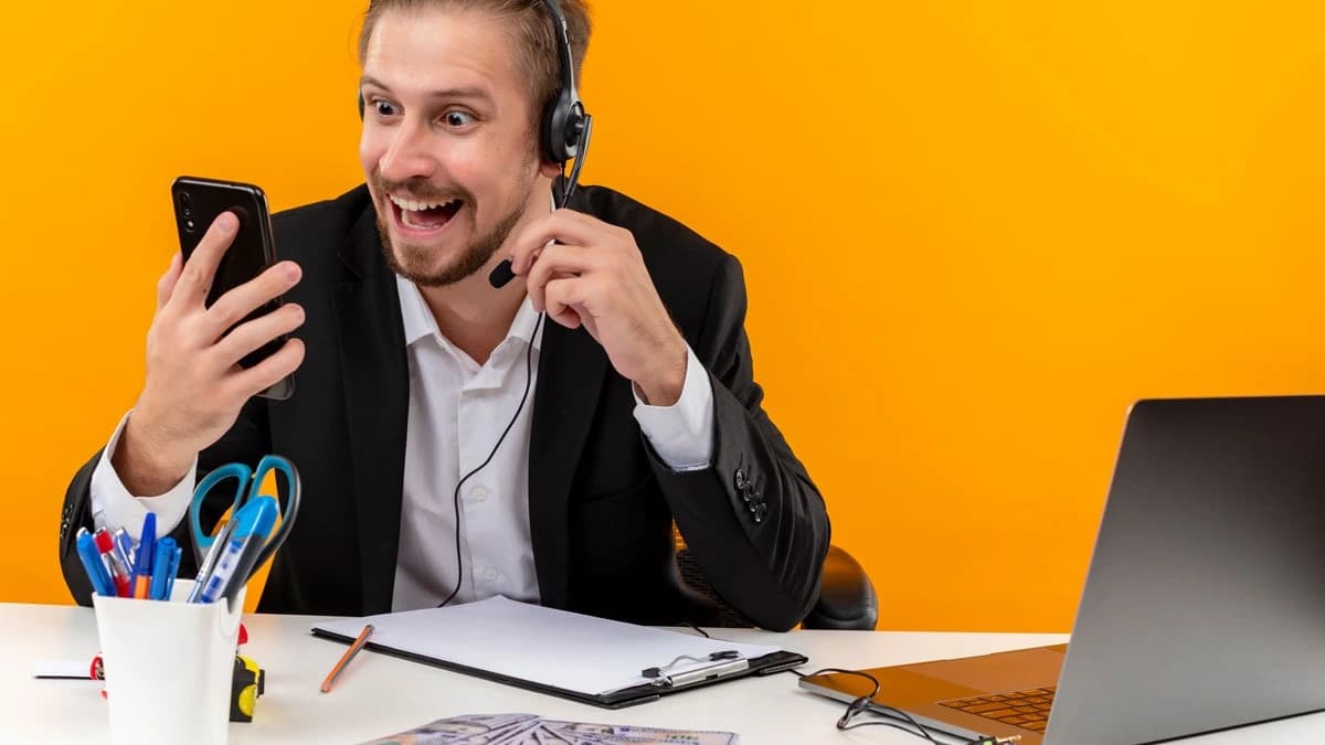 تفاوت-فروش-تلفنی-با-بازاریابی-حضوری.webp