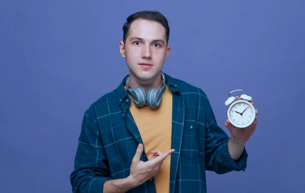 بهترین زمان برای تبلیغ و جذب مشتری