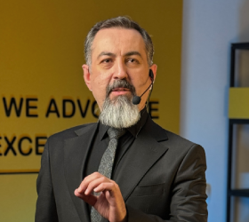 Picture of <span>جمال قمری</span>