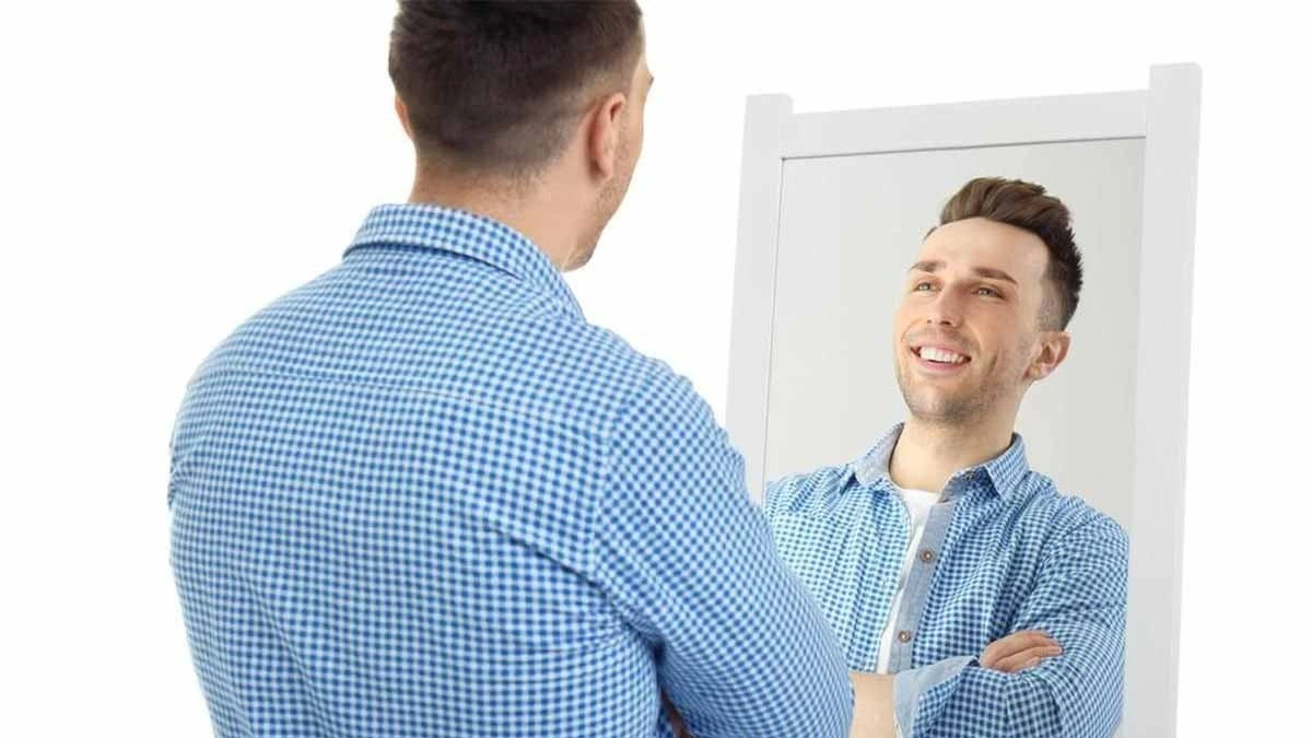 چگونه مهارت زبان بدن ارتباط با مشتری را تمرین کنیم؟